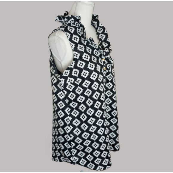 Black Geometric Print Sleeveless Top / Size Medium - Picture 4 of 8